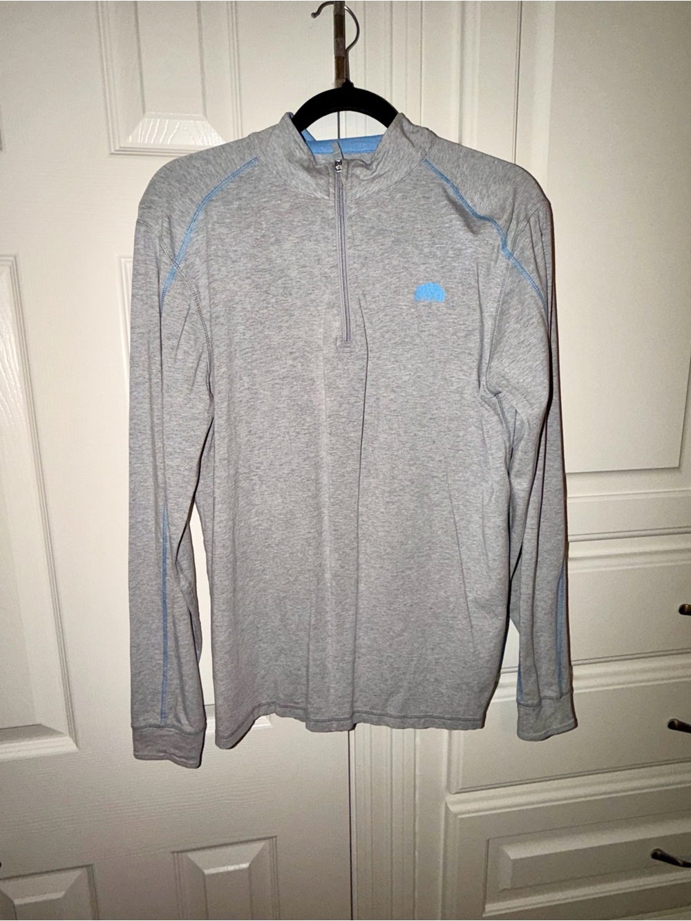 Grand Hotel Tasc Performance Women’s Medium 1/4 Zip Pullover Heather Gray-Blue